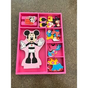Melissa and Doug Disney Minnie Mouse Wooden Magnetic Dress Up Outfit Set